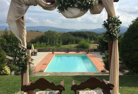 Villa Medicea Lo Sprocco: Event, Flowerpot, Garden, Ceremony, Backyard, Shade, Yard, Houseplant