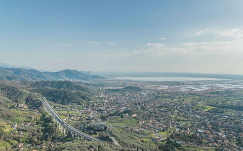 La Terrazza: Giorno, Orizzonte, Ponte, Paesaggio, Collina, Visione Globale, Fotografia Aerea, Hill Station