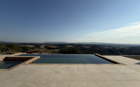 Villa Elisa: Piscina, Materiale Composito, Piastrella, Flagstone, Calcestruzzo, Giochi D'Acqua