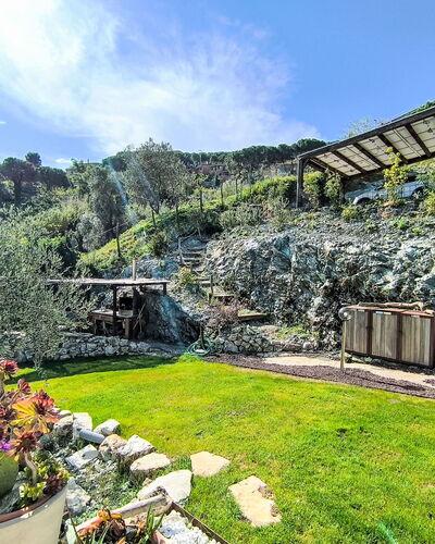 L'Eco di Rio: Shrub, Landscape, Garden, Plant Community, Groundcover, Landscaping, Botanical Garden, Backyard, Eco Hotel