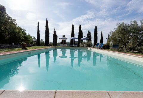 Le Sodole Farmhouse, San Gimignano: Blue, Swimming Pool, Resort, Landscaping, Hacienda, Water Feature, Eco Hotel, Outdoor Furniture, Villa