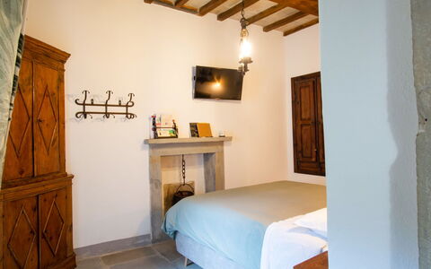 Cia: Apartment, Resort, Balcony, Hotel, Swimming Pool, Resort Town, Beach
