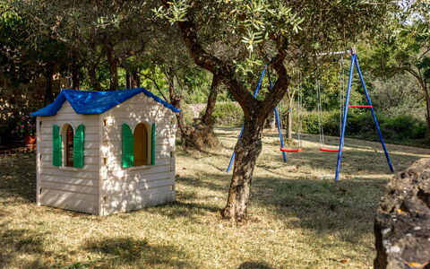 Il Giuncheto, Pool, Amazing View, Umbrian Countrys: Ricreazione, Attrezzatura Giochi All'Aperto, Tempo Libero, Bambino, Giardino, Shade, Terreno Di Gioco, Backyard, Parco, Giocare