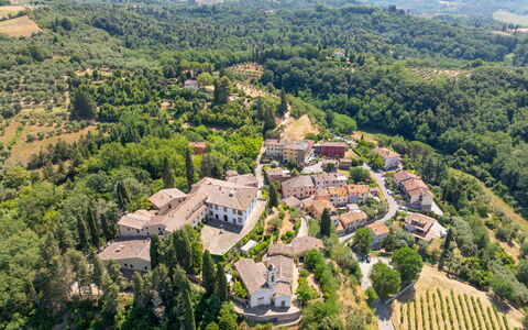 Palaia 629: Zona Residenziale, Paesaggio, Visione Globale, Quartiere, Casa, Sobborgo, Area Rurale, Urban Design, Insediamento Umano, Fotografia Aerea