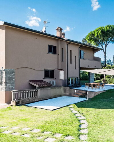Rose Adriano Home: Apartment, Resort, Chair, Shade, Balcony, Kitchen & Dining Room Table, Restaurant, Eco Hotel, Hotel