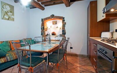 Accommodation:&nbsp;Aida 890.4