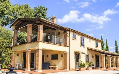 Le More: Mobilia, Interior Design, Parete, Pavimentazione, Legna, Pavimento, Camera, Soffitto, Illuminazione, Casa