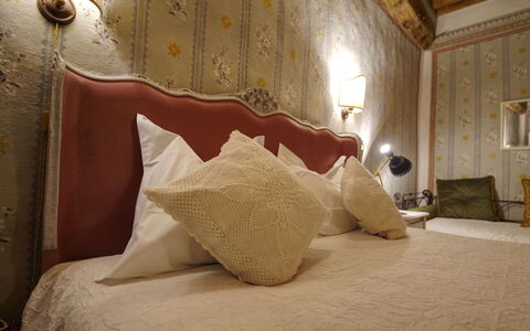 I Tre Camini: Interior Design, Bedroom, Bed Sheet, Linens, Lighting, Bedding, Furniture, Bed, Room, Light Fixture