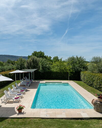 Il Cipresso, Casa dei Nonni, Cortona: Swimming Pool, Garden, Resort, Composite Material, Outdoor Furniture, Landscaping, Shade, Estate, Hacienda, Eco Hotel