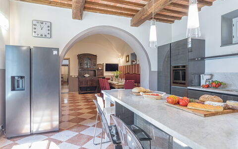Antica Villa Merelli 12: Mobilia, Interior Design, Pavimentazione, Cucina, Legna, Soffitto, Pavimento, Controsoffitto, Illuminazione, Camera
