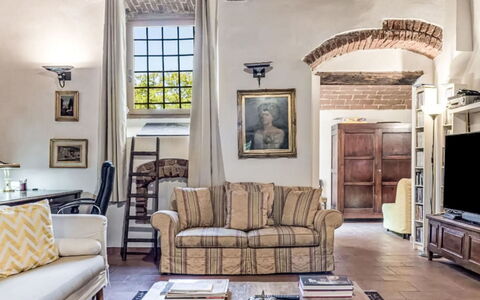 Il Pozzo dei Desideri: Mobilia, Interior Design, Legna, Divano, Pavimentazione, Soggiorno, Soffitto, Pavimento, Camera, Sedia