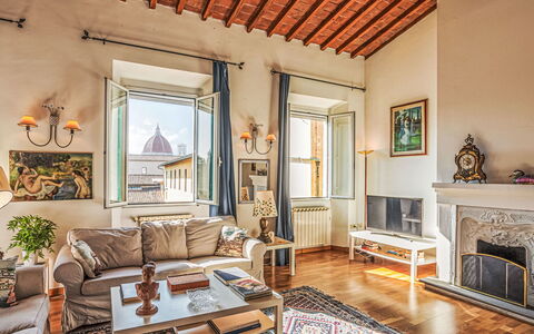 Bellavista: Parete, Interior Design, Mobilia, Pavimentazione, Soffitto, Pavimento, Soggiorno, Casa, Illuminazione, Camera