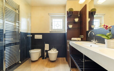 Villa Ninfeo 10+4: Bathroom, Plumbing Fixture, Interior Design, Flooring, Bathroom Sink, Wall, Sink, Floor, Tap, Plumbing