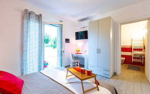 Il Nocciolo 12: Mobilia, Appartamento, Casa, Interior Design, Pavimento, Sedia, Camera Da Letto, Hotel, Pianta Della Casa, Letto
