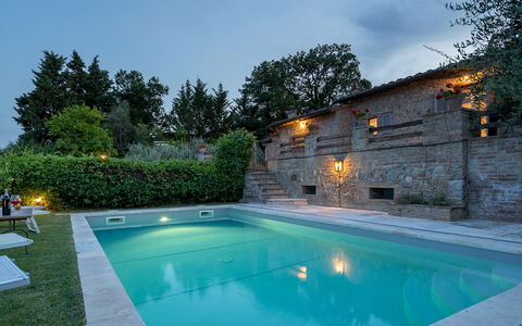 L'Oliveta 6: Piscina, Materiale Composito, Estate, Giochi D'Acqua, Ricorrere, Backyard, Terme, Hacienda, Giardino, Landscaping