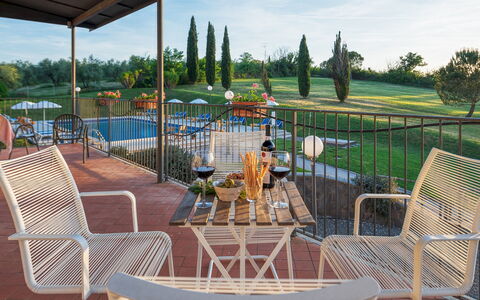 Villa Croci 12: Mobilia, Mobili Da Esterno, Sedia, Tavolo, Tavolo Esterno, Giardino, Shade, Piscina, Ricorrere, Backyard