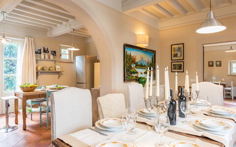 Albachiara 8: Furniture, Interior Design, Wall, Chair, Dining Room, Table, Flooring, Kitchen & Dining Room Table, Ceiling, Home