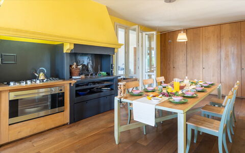 Casa del Vento 10: Furniture, Interior Design, Kitchen, Flooring, Wood, Countertop, Ceiling, Floor, Lighting, Cabinetry
