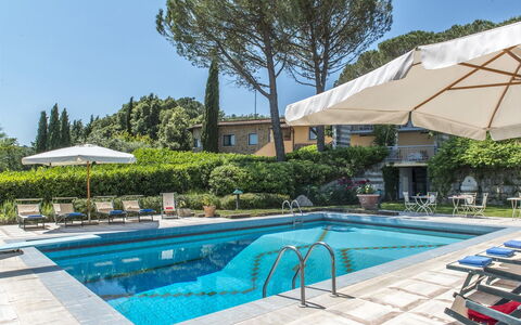 Il Vignale 18+2: Swimming Pool, Outdoor Furniture, Sunlounger, Resort, Furniture, Umbrella, Thermae, Eco Hotel, Shade, Landscaping