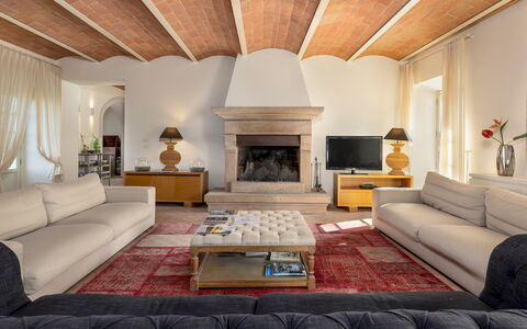Villa Panorama 14: Mobilia, Interior Design, Pavimentazione, Parete, Divano, Pavimento, Legna, Soggiorno, Casa, Camera