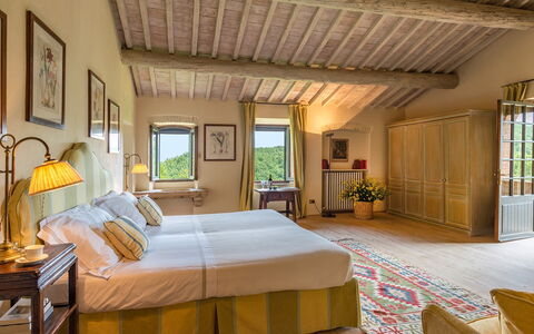 Monticchia 10: Home, House, Furniture, Bed Frame, Bedroom, Hotel, Villa, Resort, Bed, Estate