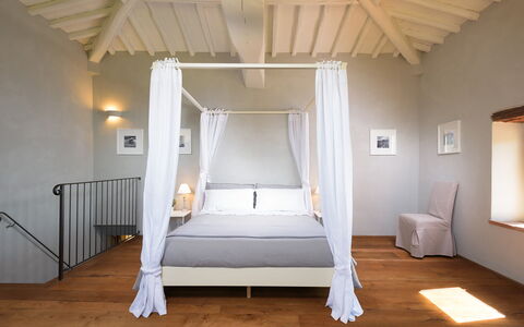 Ca Maggiore 10+2: Mobilia, Interior Design, Letto, Camera Da Letto, Pavimento, Pavimentazione, Legna, Soffitto, Biancheria, Camera