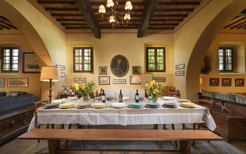Poggerello 10: Mobilia, Interior Design, Tavolo, Sedia, Legna, Pavimentazione, Cucina & Sala Da Pranzo Tavolo, Sala Da Pranzo, Illuminazione, Soffitto
