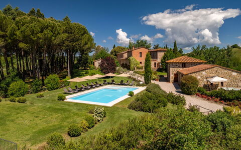 Podere Bellaria 18+2: Garden, Landscaping, Villa, Farmhouse