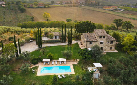 Villa di Morice 14: House, Residential Area, Home, Estate, Landscape, Roof, Cottage, Rural Area, Land Lot, Human Settlement