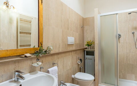 Villa le Chiarne 22: Flooring, Interior Design, Floor, Plumbing Fixture, Wood, Sink, Room, Bathroom, Bathroom Sink, Lighting