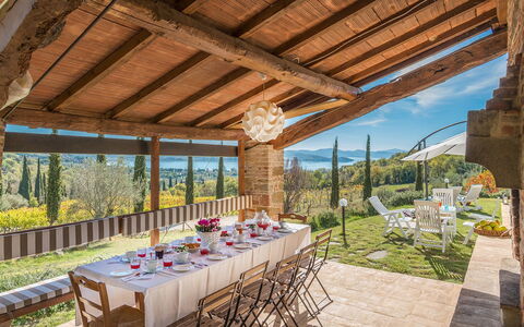 La Martinella 12: Mobilia, Casa, Sedia, Agriturismo, Cucina & Sala Da Pranzo Tavolo, Estate, Villa, Eco Hotel, Ristorante, Sala Da Pranzo