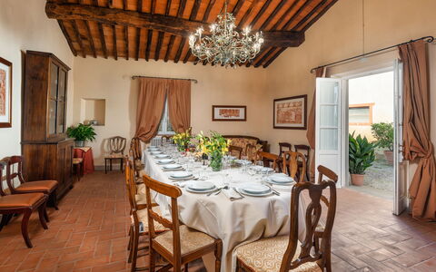 Villa Primo Sole 22: Furniture, Table, Chair, Kitchen & Dining Room Table, Interior Design, Tableware, Dining Room, Home, Restaurant, Tablecloth