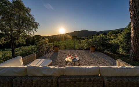 Tenuta Sagherina 8: Paesaggio Naturale, Paesaggio, Collina, Mobilia, Mobili Da Esterno, Luce Del Sole, Sole, Mattina, Hill Station, Catena Montuosa