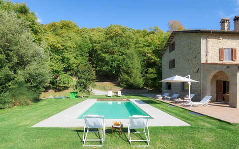 Casale del Castagneto 8: Piscina, Estate, Agriturismo, Villetta, Giardino, Prato, Backyard, Hacienda, Villa, Cortile
