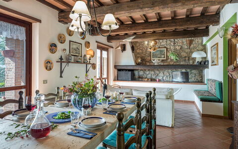 Villa Paola 6: Furniture, Interior Design, Home, Table, House, Dining Room, Kitchen & Dining Room Table, Chair, Room, Farmhouse