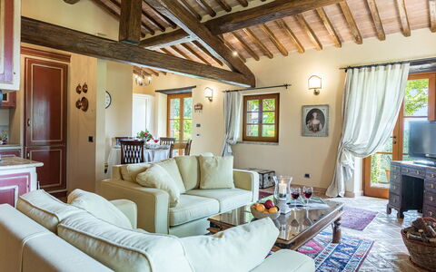 Casal Parro 6: Mobilia, Interior Design, Casa, Divano, Pavimentazione, Tavolo, Sedia, Soffitto, Casa, Soggiorno