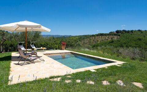 Country House Lo Spigo 4: Swimming Pool, Outdoor Furniture, Garden, Landscaping, Flagstone, Shade, Sunlounger, Backyard, Umbrella, Resort