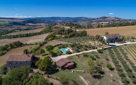 Villa le Logge 12: House, Residential Area, Home, Estate, Rural Area, Landscape, Land Lot, Plain, Human Settlement, Cottage