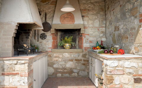Poggio Novoli 6: Mobilia, Muro ​​Di Pietra, Piastrella, Vaso Di Fiori, Brick, Cucina, Pianta Della Casa, Flagstone, Materiali Naturali, Design
