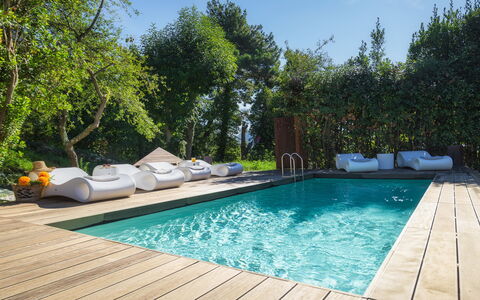 La Dama del Bosco 8+3: Swimming Pool, Outdoor Furniture, Resort, Composite Material, Shade, Garden, Eco Hotel, Leisure, Landscaping, Water Feature