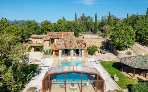 Il Romitoio 12: Tree, House, Residential Area, Home, Estate, Cottage, Farmhouse, Villa, Hacienda