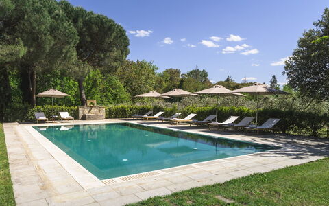 Villa Metelliano 10: Piscina, Mobili Da Esterno, Lettino, Ricorrere, Shade, Giardino, Riflessione, Landscaping, Reflecting Pool, Eco Hotel