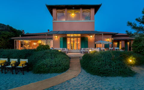 Villa Corallina 12: Ricorrere, Estate, Villetta, Eco Hotel, Villa, Giardino, Landscaping, Agriturismo, Hacienda, Shade