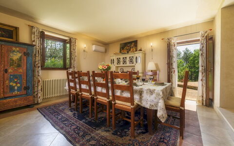 Podere Santa Croce 10: Mobilia, Interior Design, Tavolo, Camera, Pavimentazione, Sedia, Soffitto, Cornice, Sala Da Pranzo, Cucina & Sala Da Pranzo Tavolo