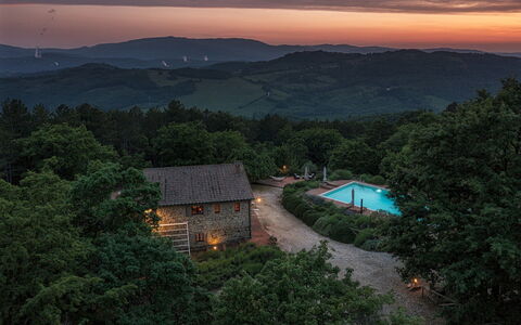 Podere Santa Croce 10: Natura, Paesaggio, Notte, Sera, Hill Station, Villetta, Eco Hotel, Estate, Crepuscolo, Mezzanotte