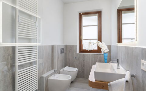 Villa Irene 6: Flooring, Floor, Wall, Wood, Plumbing Fixture, Interior Design, Home, Tap, Sink, Bathroom