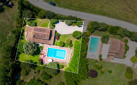 Dimora Alessandra 4: Swimming Pool, Residential Area, House, Resort, Estate, Home, Farmhouse, Hacienda, Garden, Cottage