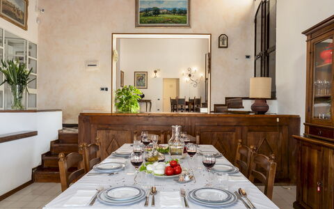 Villa Bel Panorama 8: Furniture, Interior Design, Table, Wood, Flooring, Kitchen & Dining Room Table, Ceiling, Room, Dining Room, Lighting