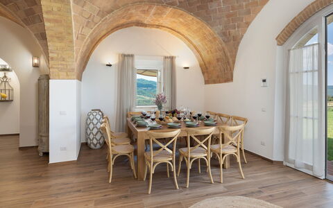 Casolare San Martino 12: Interior Design, Soffitto, Pavimentazione, Mobilia, Cucina & Sala Da Pranzo Tavolo, Sedia, Color Legno, Lampada, Pavimento In Legno, Sala Da Pranzo