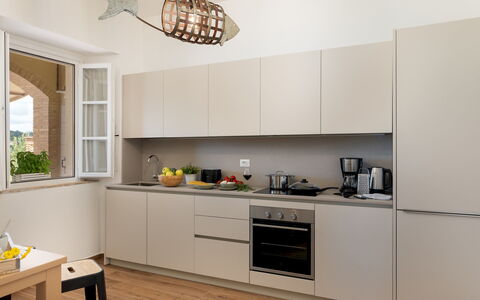 Casolare San Martino 12: Elettrodomestico Da Cucina, Cucina, Controsoffitto, Mobilia, Interior Design, Cabinetry, Apparecchio Major, Pavimentazione, Legna, Elettrodomestico